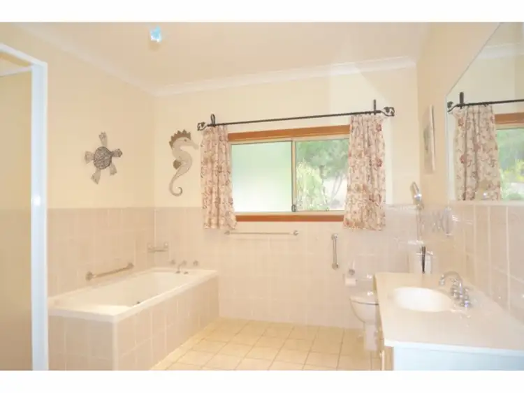 Seventh view of Homely house listing, 18 McArthur Drive, Falls Creek NSW 2540