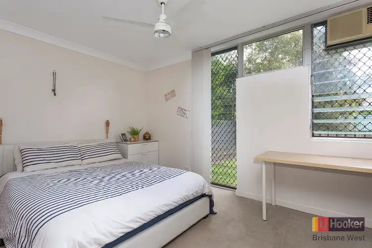 Sixth view of Homely unit listing, 1/242 Carmody Road, St Lucia QLD 4067