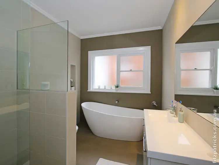 Fourth view of Homely house listing, 18 Grandview Avenue, Turvey Park NSW 2650