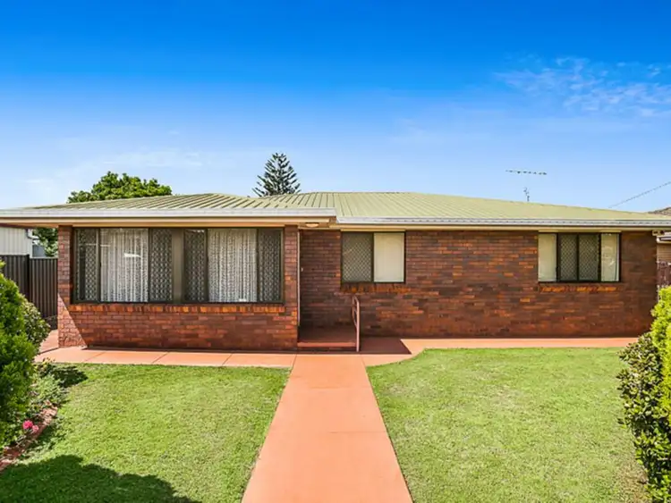 Sixth view of Homely house listing, 4 Router Street, Wilsonton QLD 4350