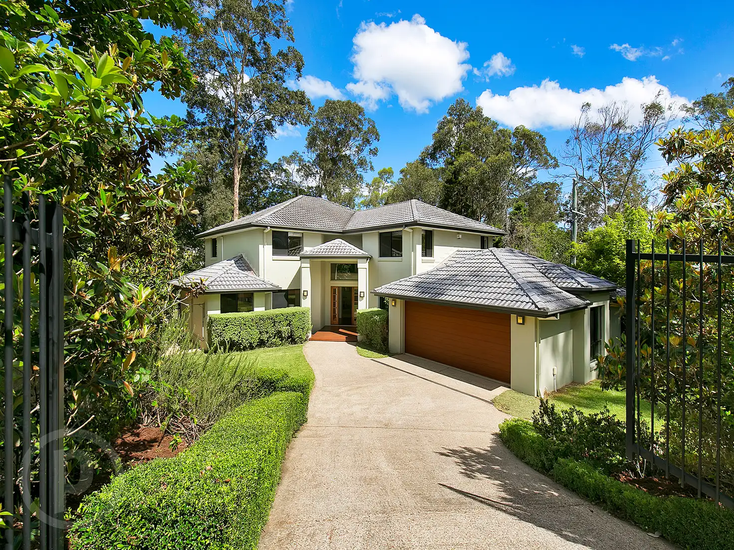 Main view of Homely house listing, 5 Amberelle Place, Chapel Hill QLD 4069