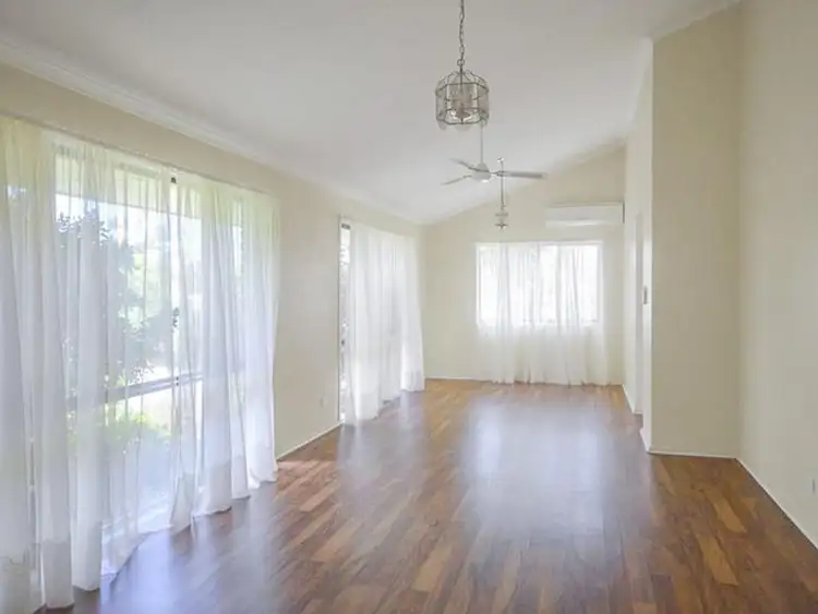 Third view of Homely house listing, 5 Banika Street, Mansfield QLD 4122