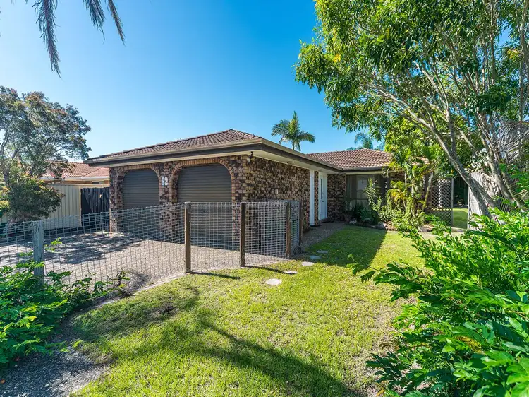 62 Lakefield Crescent, Paradise Point QLD 4216