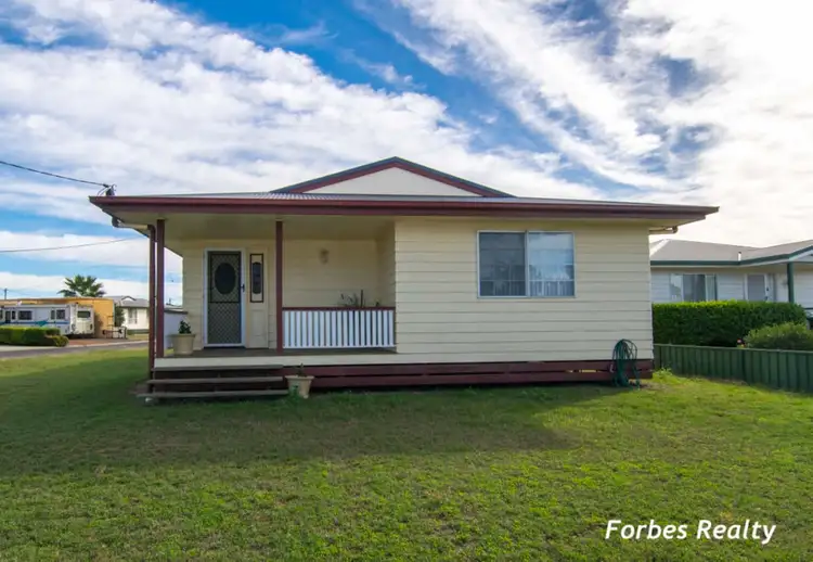 20 Leichhardt Avenue, Dalby QLD 4405