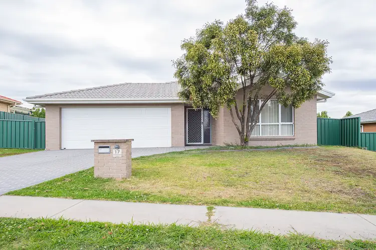 17 Cunningham Street, Muswellbrook NSW 2333