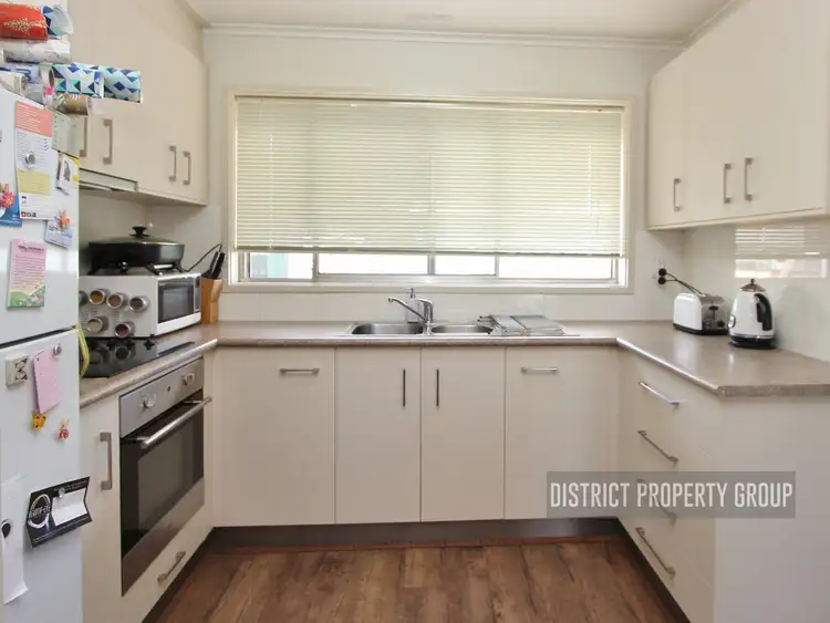 Fourth view of Homely unit listing, 4 Parwanoff Street, Mansfield VIC 3722