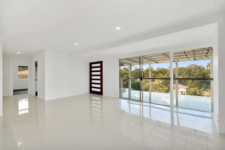 Sixth view of Homely house listing, 2/16B Lochinvar Court, Highland Park QLD 4211