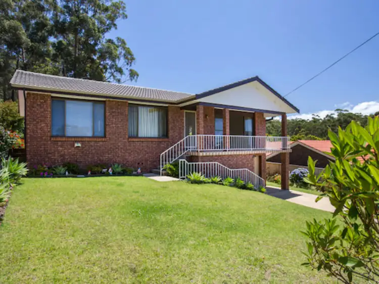 14 Forest Way, Mollymook Beach NSW 2539