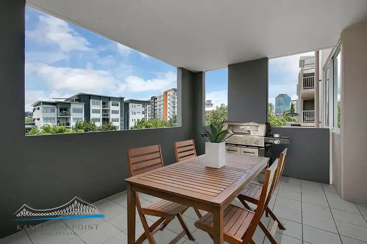 6/153 Lambert Street, Kangaroo Point QLD 4169