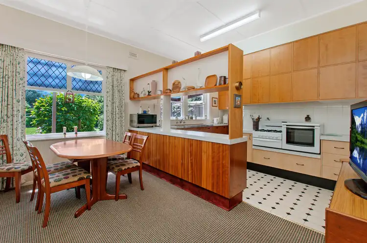 Fourth view of Homely house listing, 5 Skene Street, Hamilton VIC 3300