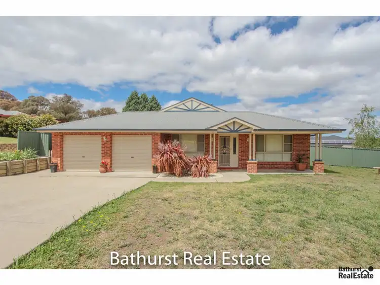 Main view of Homely house listing, 5 Sapphire Crescent, Kelso NSW 2795