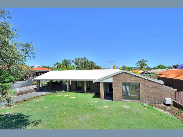 12 Farrell Place, Noranda WA 6062