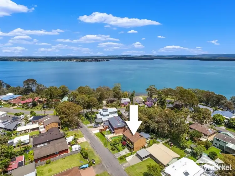 31 Bambara Avenue, Summerland Point NSW 2259