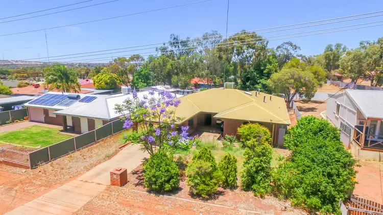 36 Hutt Street