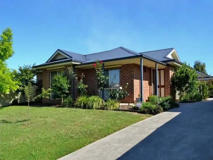 Main view of Homely townhouse listing, 1/37 Cambridge Drive, Mansfield VIC 3722
