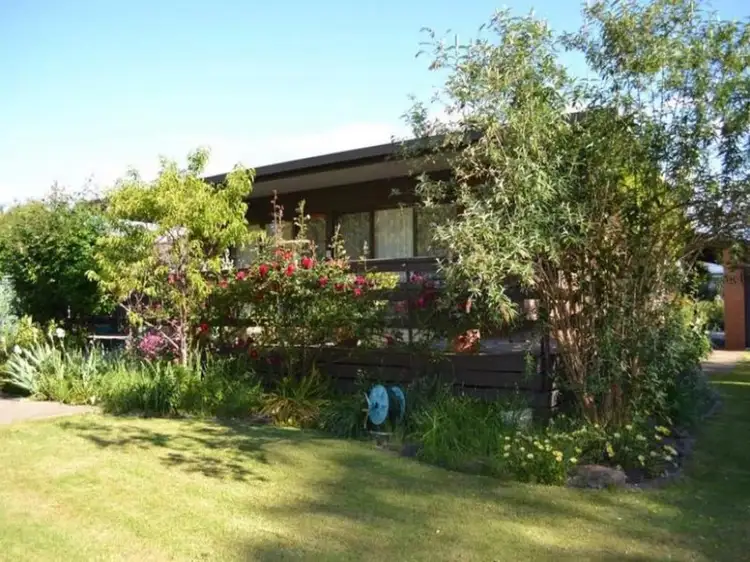 Main view of Homely house listing, 5 Olympic Street, Mansfield VIC 3722