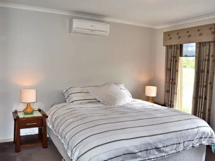 Fifth view of Homely house listing, 24 Cambridge Drive, Mansfield VIC 3722