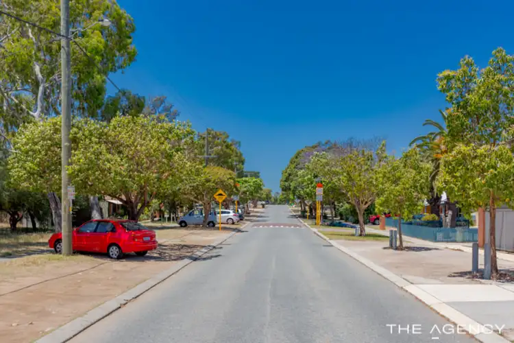 Third view of Homely house listing, 72 Rennie Crescent, Hilton WA 6163