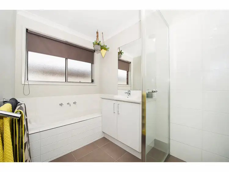 Seventh view of Homely house listing, 46 Oxford Drive, Thurgoona NSW 2640