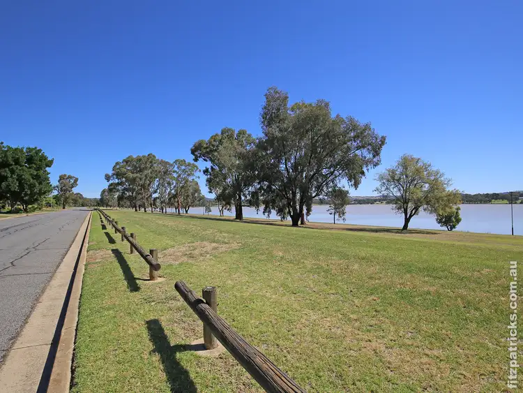 Fifth view of Homely house listing, 19 Eastlake Drive, Lake Albert NSW 2650