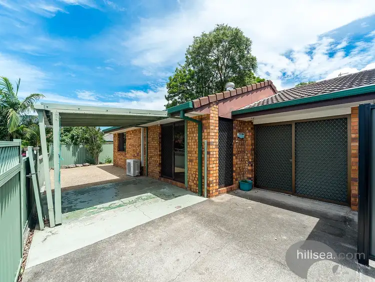 2/320 Government Road, Labrador QLD 4215