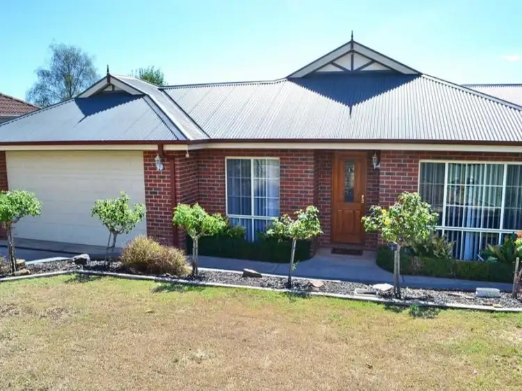 Main view of Homely house listing, 11 Kent Court, Mansfield VIC 3722