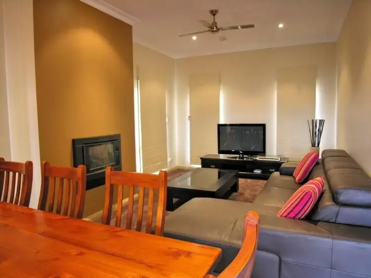 Sixth view of Homely house listing, 11 Kent Court, Mansfield VIC 3722