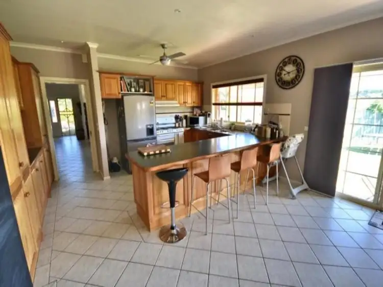 Fourth view of Homely house listing, 22 Kent Court, Mansfield VIC 3722