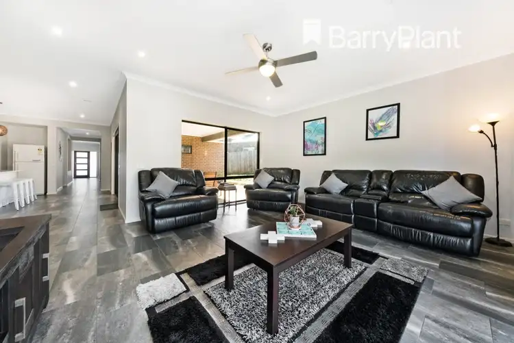 Fifth view of Homely house listing, 33 Armadale Drive, Warragul VIC 3820