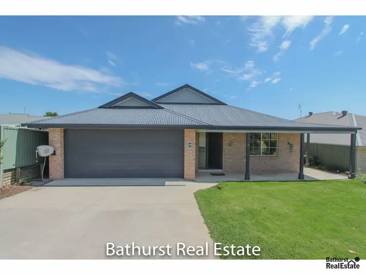 Main view of Homely house listing, 19 Quinn Court, Llanarth NSW 2795