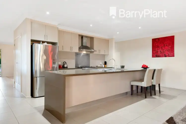 Third view of Homely house listing, 2 Kamanari Court, Drouin VIC 3818