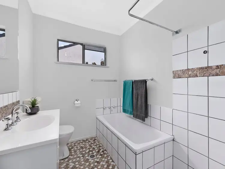 Seventh view of Homely house listing, 5 Gleddon Avenue, Gorokan NSW 2263