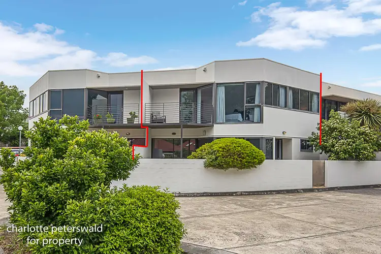 11/82 Sandy Bay Road, Battery Point TAS 7004
