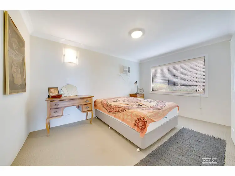 Seventh view of Homely unit listing, 1/90 Matthew Flinders, Cooee Bay QLD 4703