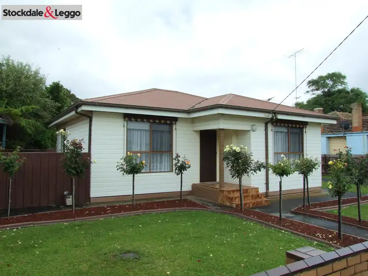 2 Brock Street, Moe VIC 3825