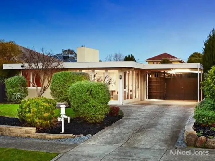 12 Collins Street, Bulleen VIC 3105