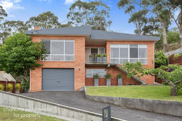 14 Coolamon Road, Taroona TAS 7053