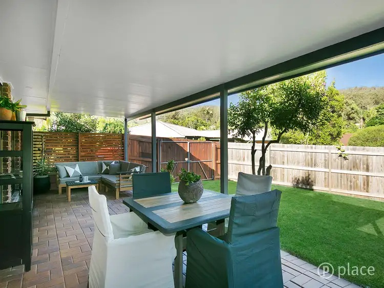 Fifth view of Homely house listing, 4 Codford Place, Chapel Hill QLD 4069