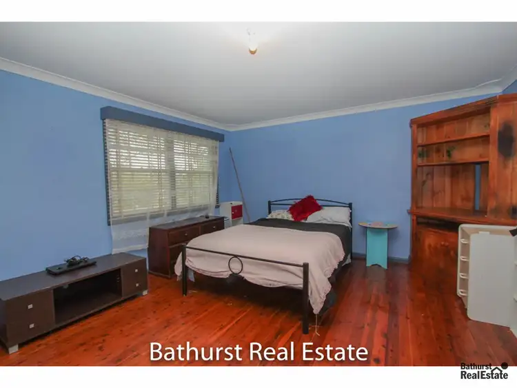 Fifth view of Homely house listing, 6 Casey Circuit, West Bathurst NSW 2795