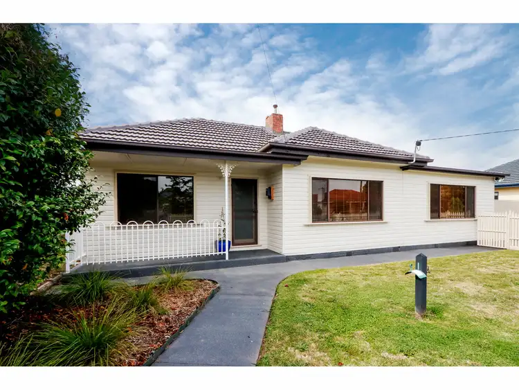 13 Picton Court, Sale VIC 3850