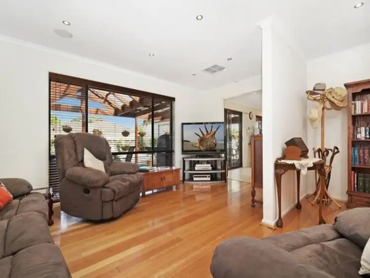 Fourth view of Homely house listing, 1 Constance Court, Narre Warren VIC 3805