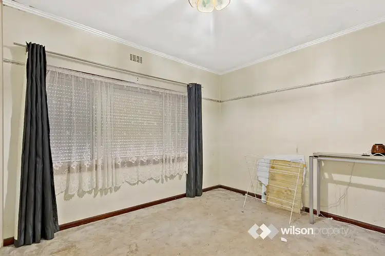 Fifth view of Homely house listing, 8 Doyne Crescent, Traralgon VIC 3844