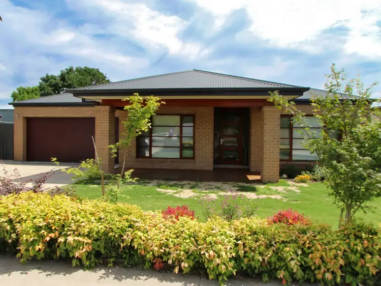 4 Bellview Court, Mansfield VIC 3722