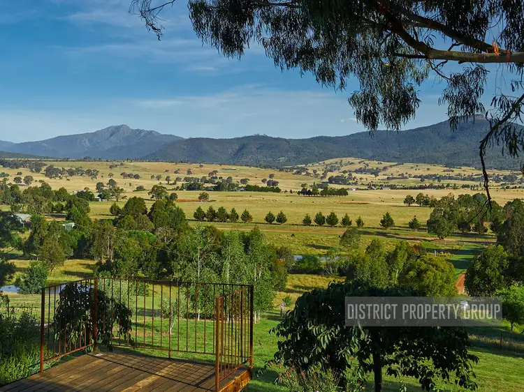 315 Buttercup Road, Merrijig VIC 3723