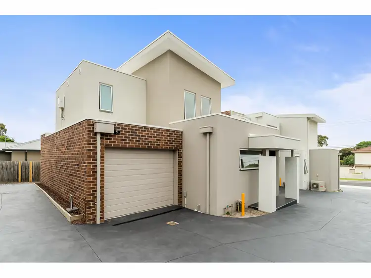 2/38 Heatherhill Road, Frankston VIC 3199