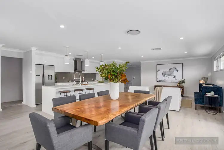 Second view of Homely house listing, 35 Floresta Crescent, Cameron Park NSW 2285