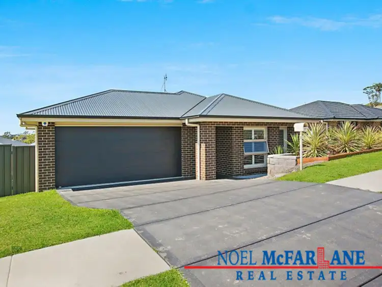 37 Polaris Avenue, Cameron Park NSW 2285