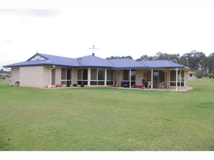 Fifth view of Homely house listing, 2 Yappa Court, Lake Clarendon QLD 4343