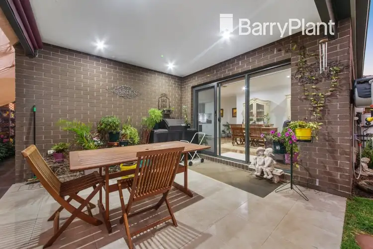 Fifth view of Homely house listing, 6 Cato Way, Pakenham VIC 3810