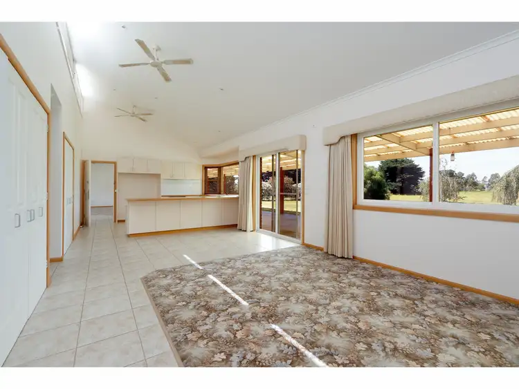 Fifth view of Homely house listing, 143 Gibsons Road, Sale VIC 3850